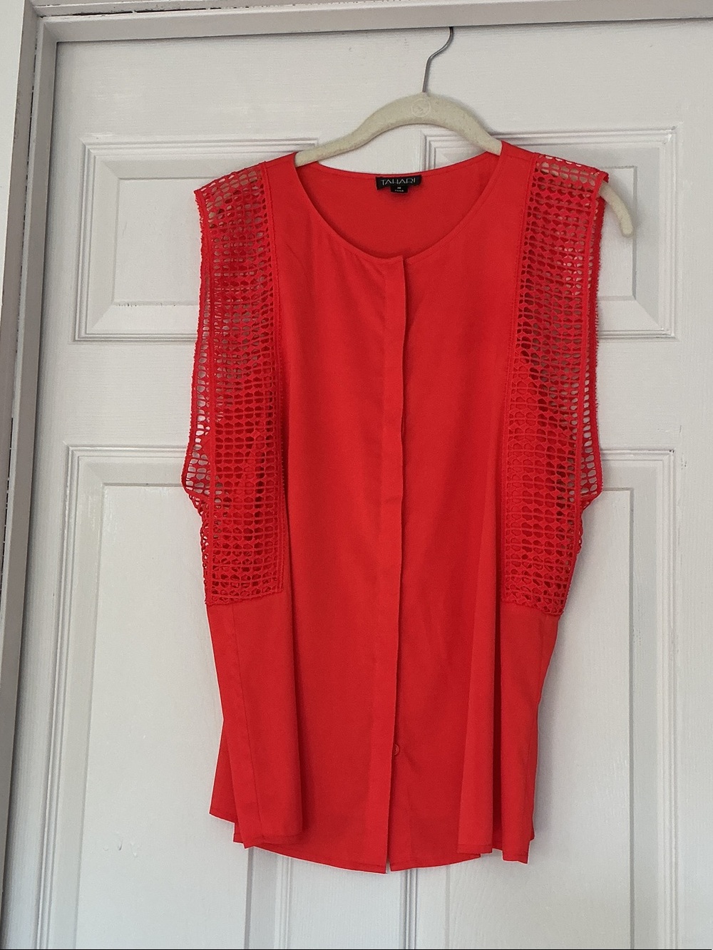 Tahari Red Sleeveless Crochet-Panel Camisole